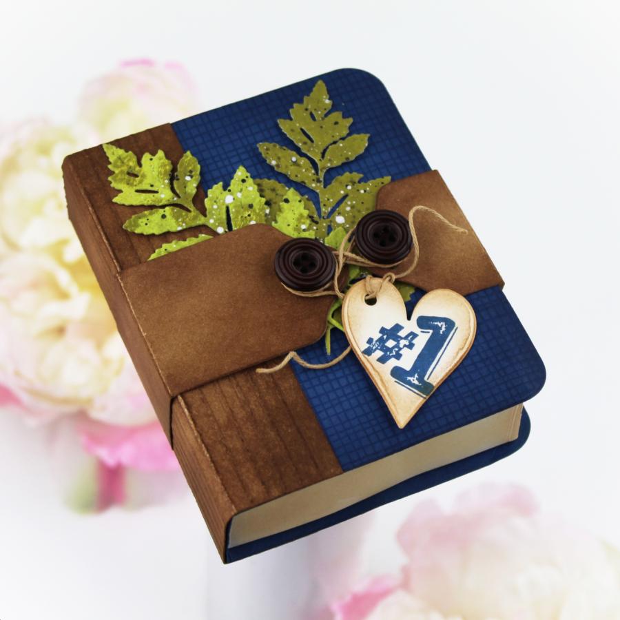Go-To Gift Card Holder: Book Box Die