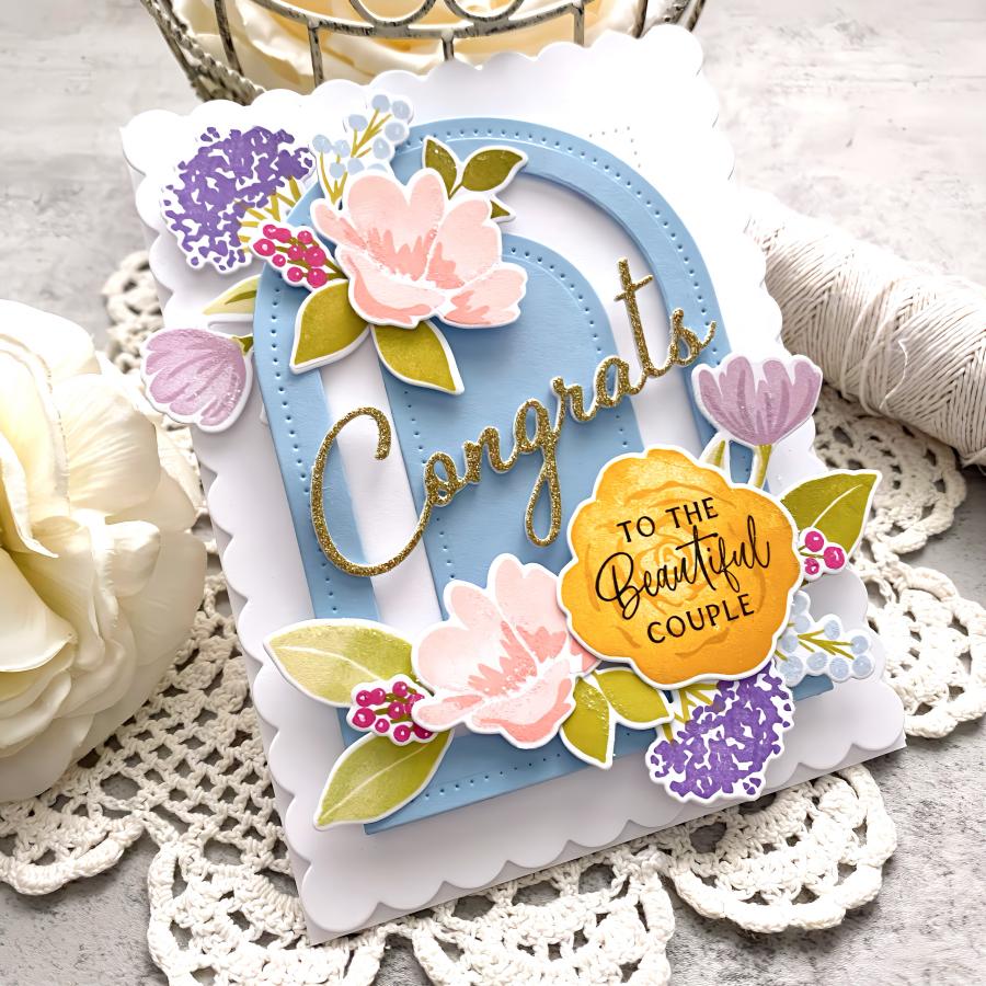 Fantastic Front: Scalloped Frame Die