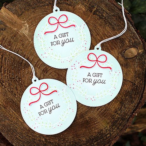 Papertrey Ink - Berry Wreath Tag Die